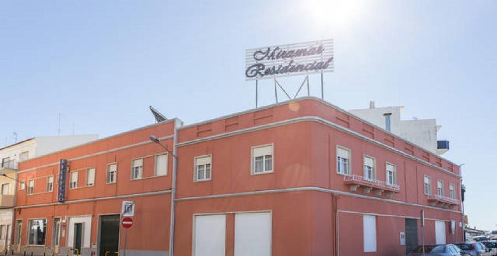 Hotel Residencial Miramar Quarteira Exterior foto